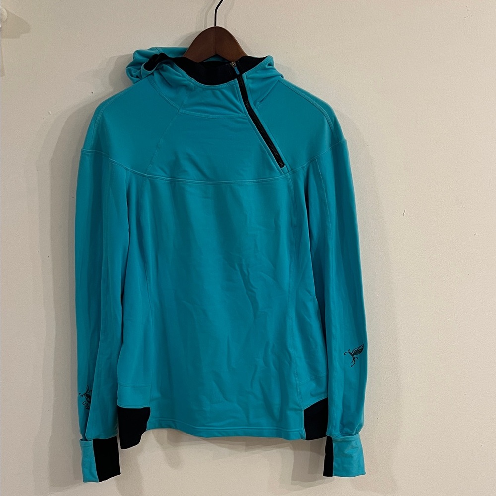 Lululemon hoodie size 10